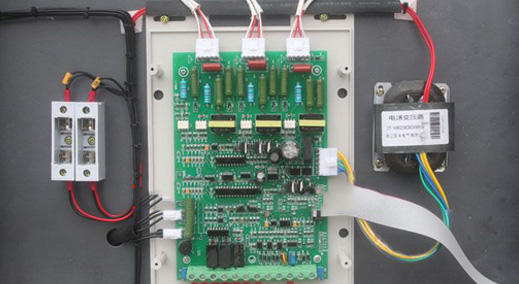 “麻豆一区二区视频让软启动器使用起来更得心应手！”看了这个话题你一定会有疑惑吧？为什么软启动器中要使用麻豆一区二区视频？