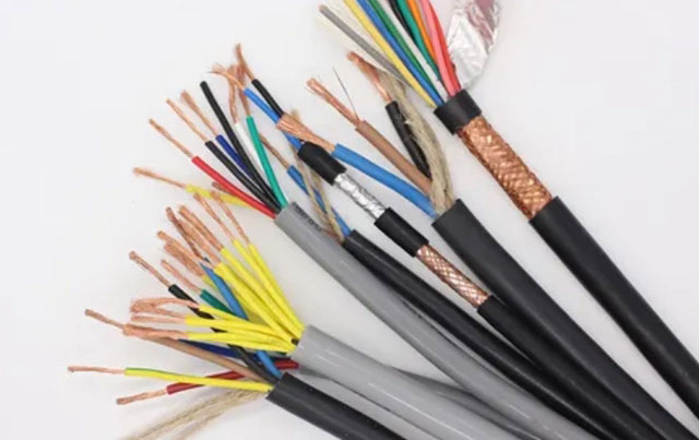 为什么零线电流大于火线电流？这个麻豆操逼视频厂家麻豆激情视频给你整理了一下原因: